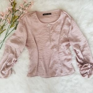 🌸Blush Satin Blouse🌸